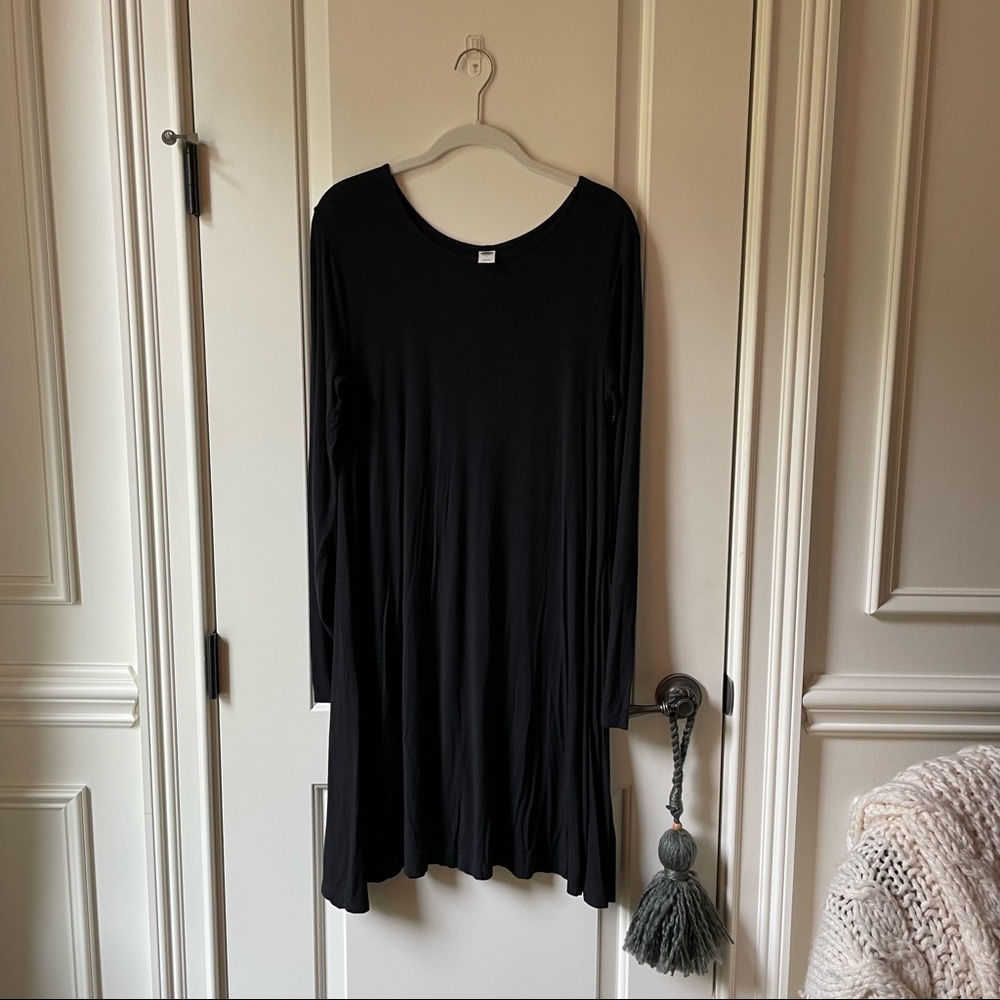 Old Navy Black Stretch Dress